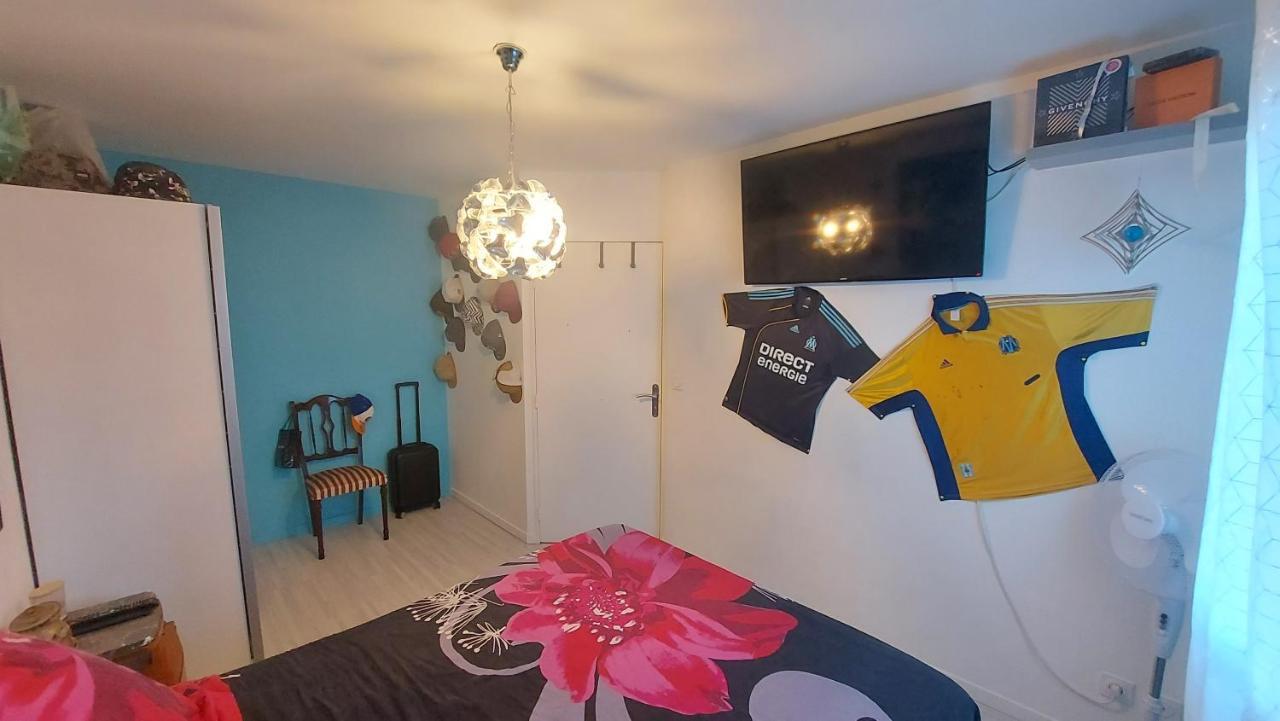 Au Pagnol Appartement Aubagne Buitenkant foto